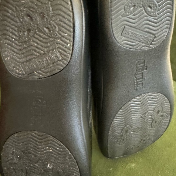 NEW ALEGRIA women's keli professional shoes - medium width in black nappa leathe - Picture 5 of 7